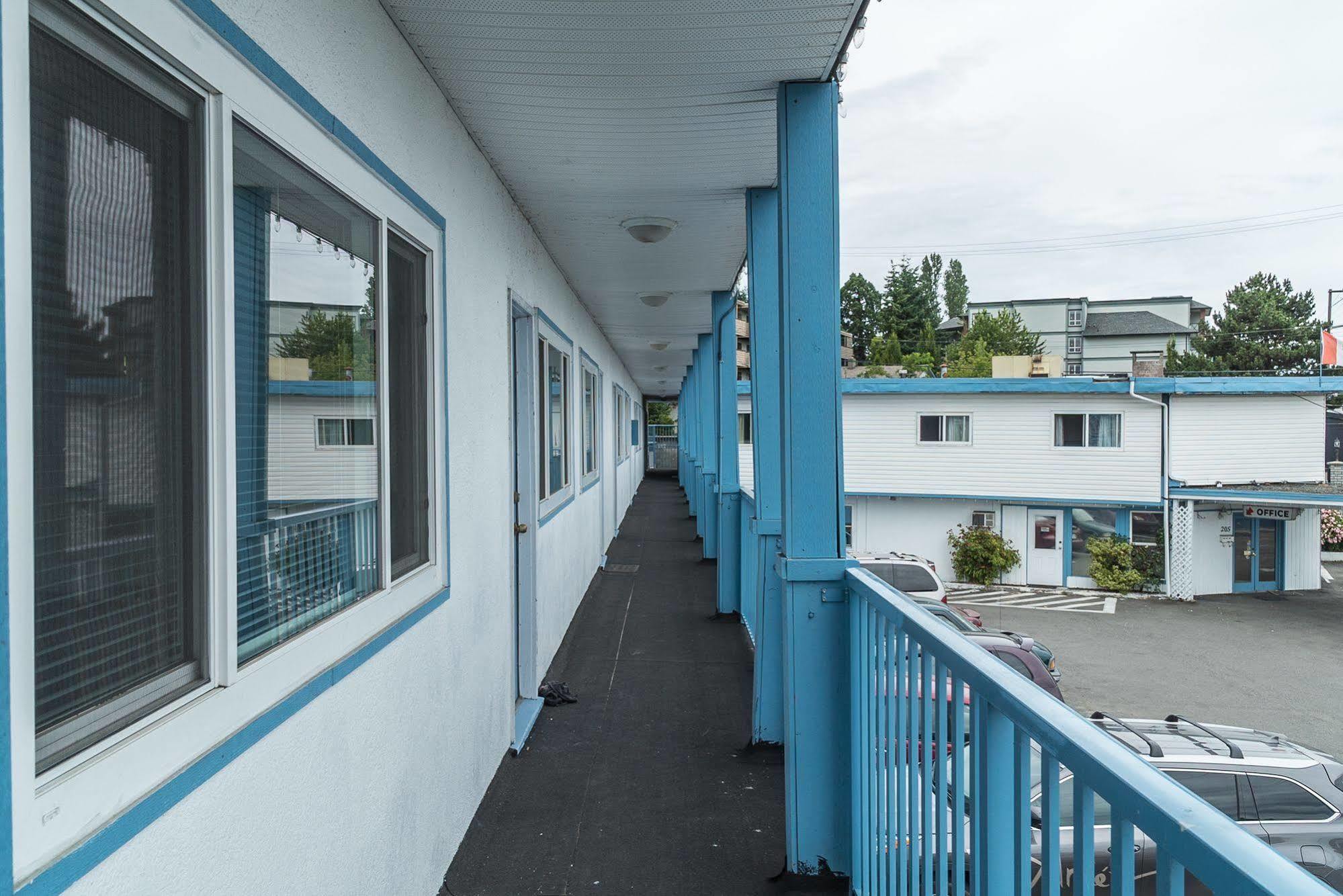 Castaway Motel Нанаймо Экстерьер фото
